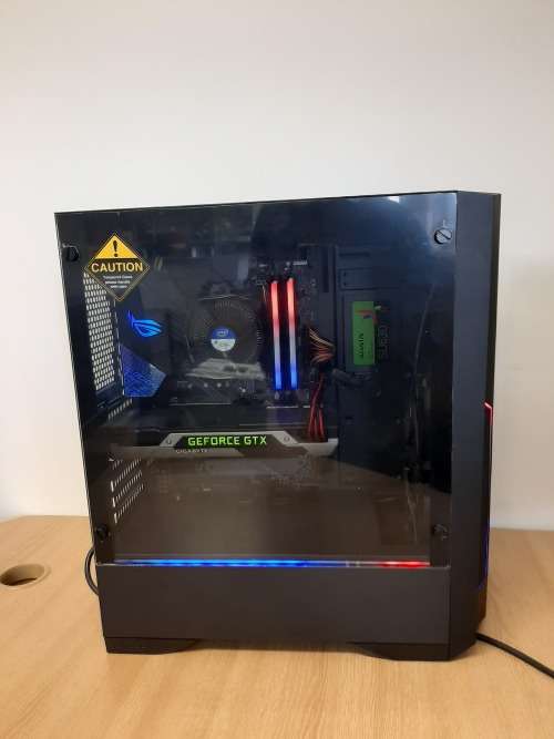 GAMING PC - I5 8600k / ASUS STRIX MB / 16GB  RAM / GTX 1060 6G / 512GB SSD / 500GB HDD / WIN 10